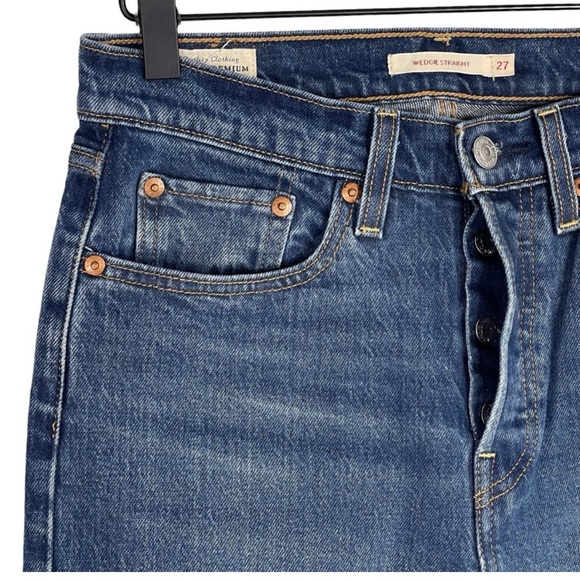 Levis Wedgie Straight Jeans 27 High Rise Button Fly Premium Denim Classic Casual - Picture 3 of 10